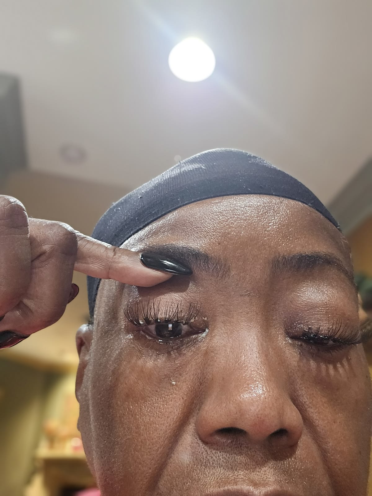 Eyes watery and heavy after screen use